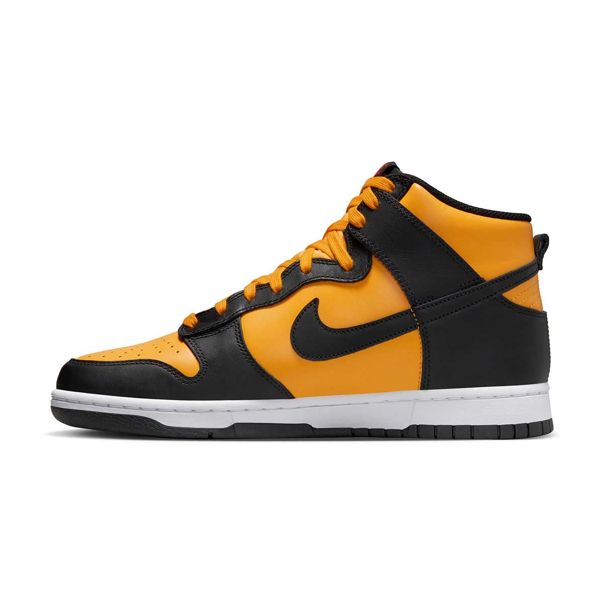 Nike Dunk High Retro Men's Shoe