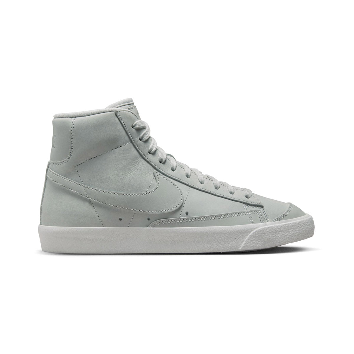 Nike Blazer Mid Premium Women's Shoes