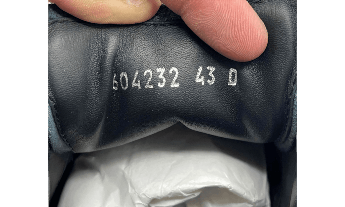 Premium Black Oversized Sneakers