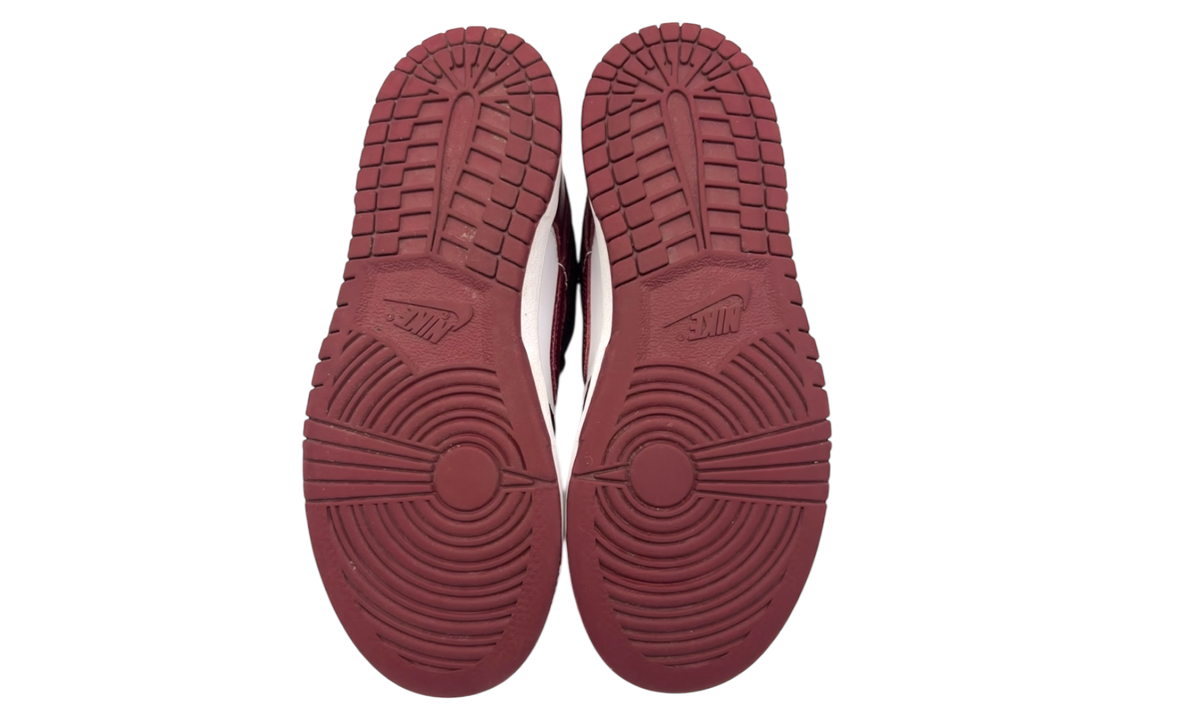 Premium White Red Low-Top Fashion Essential