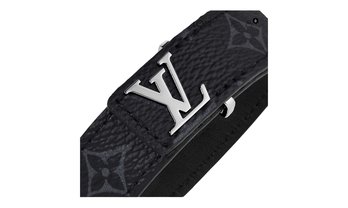 Premium Fashion Essential
