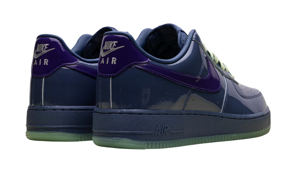 Premium Navy Low-Top Fashion Essential