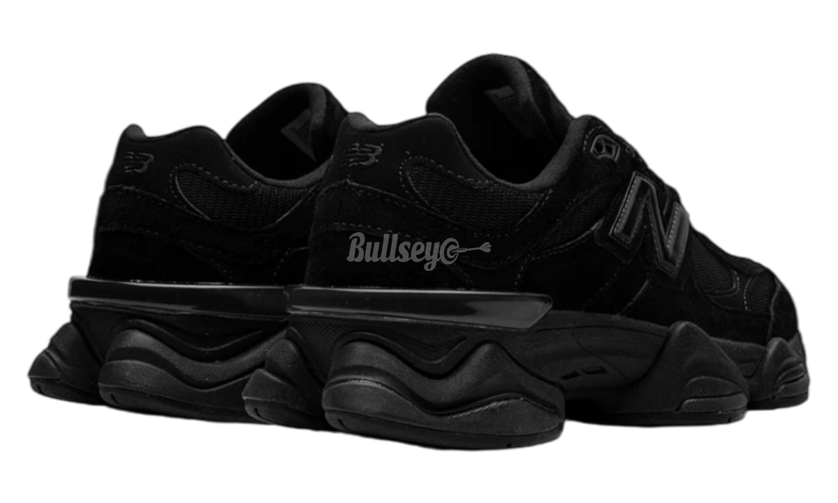 Premium Black Fashion Essential