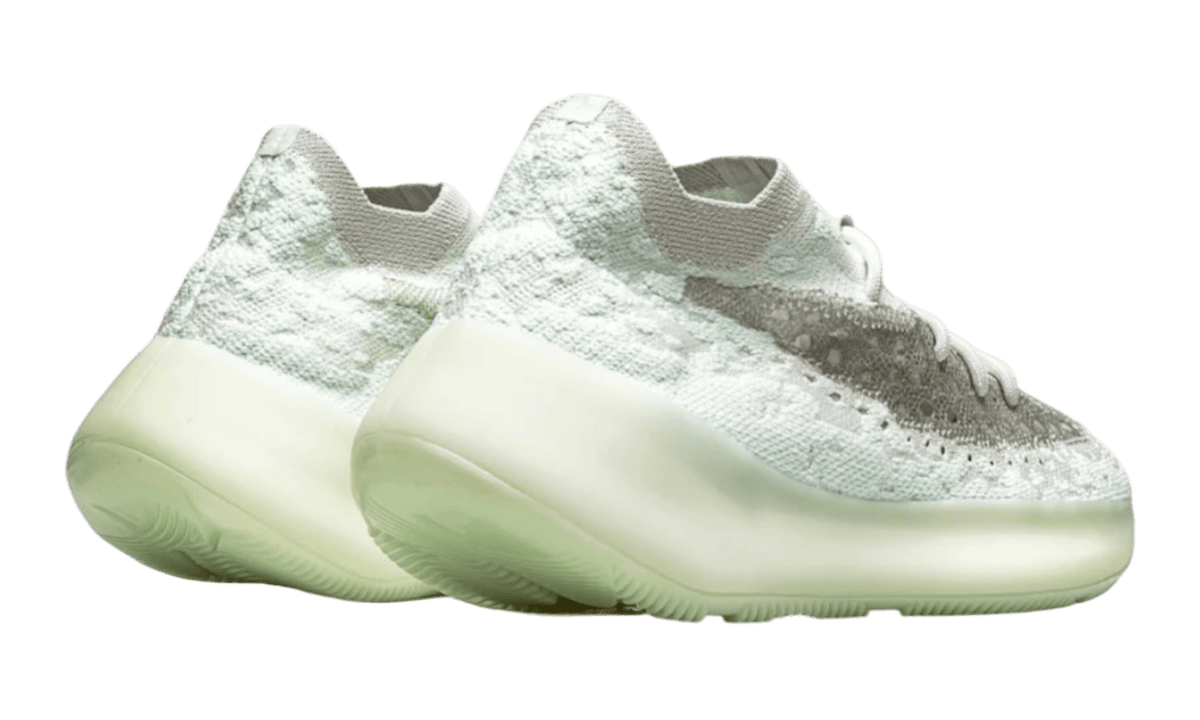 Premium Low-Top Fashion Essential