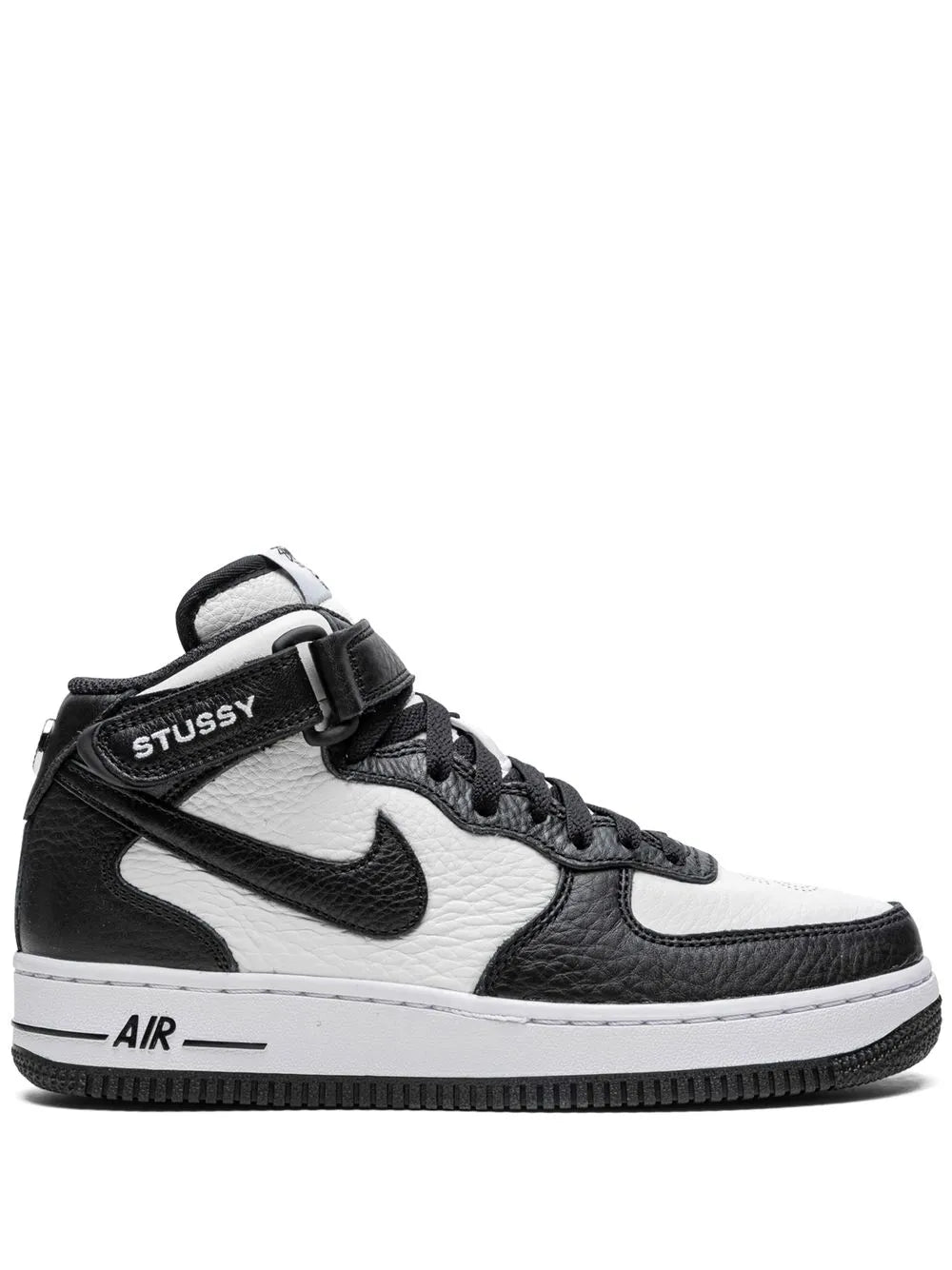 Nike X St y Air Force 1 Mid