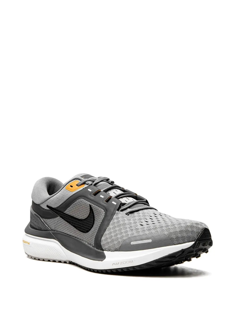 Nike Zoom Vomero 16 Low-Top