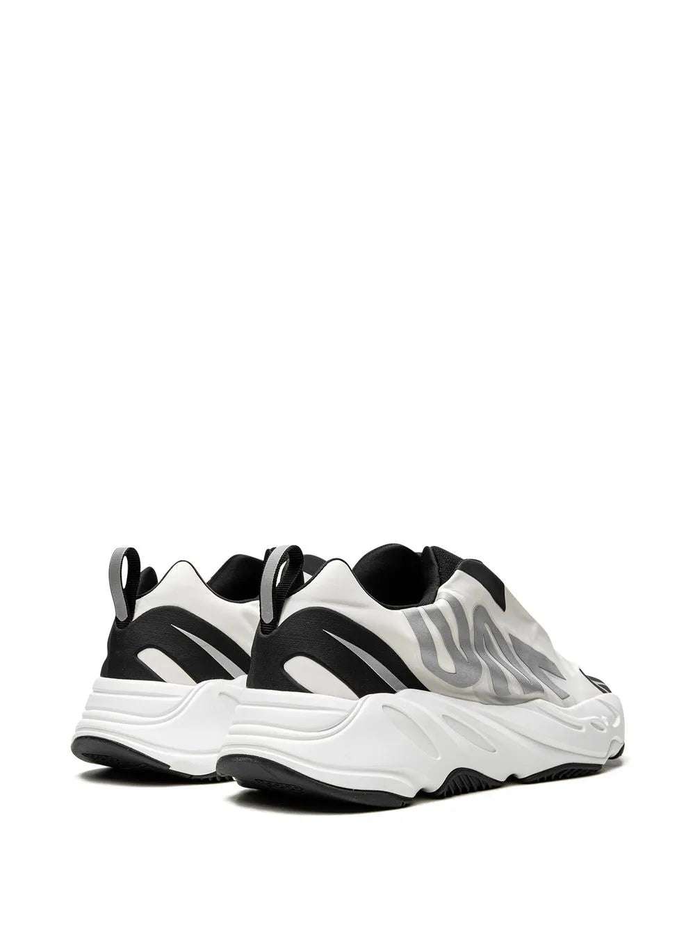 adidas Yeezy Yeezy 700 Mnvn