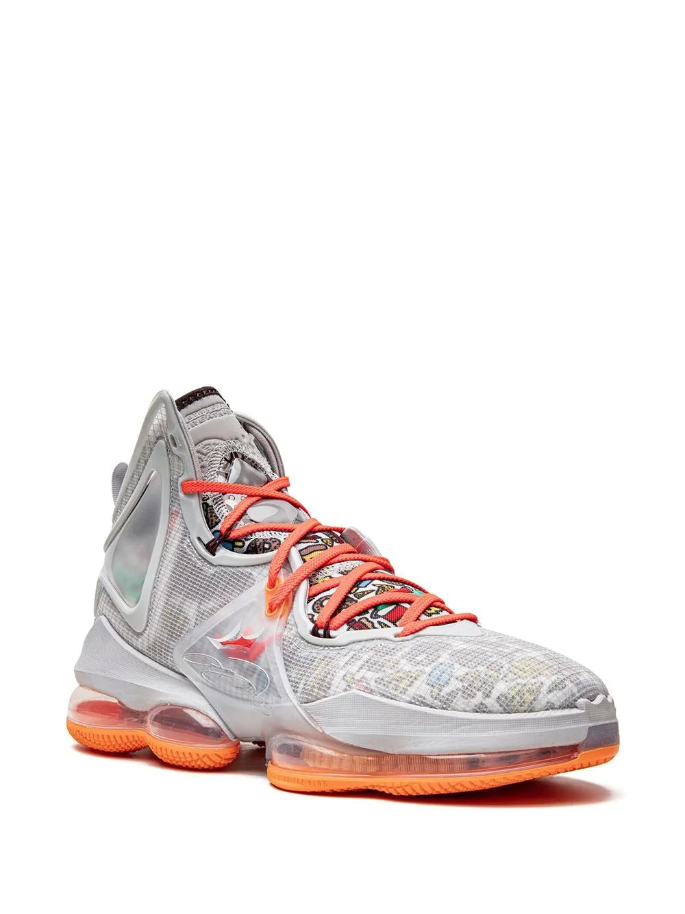 Nike Lebron 19