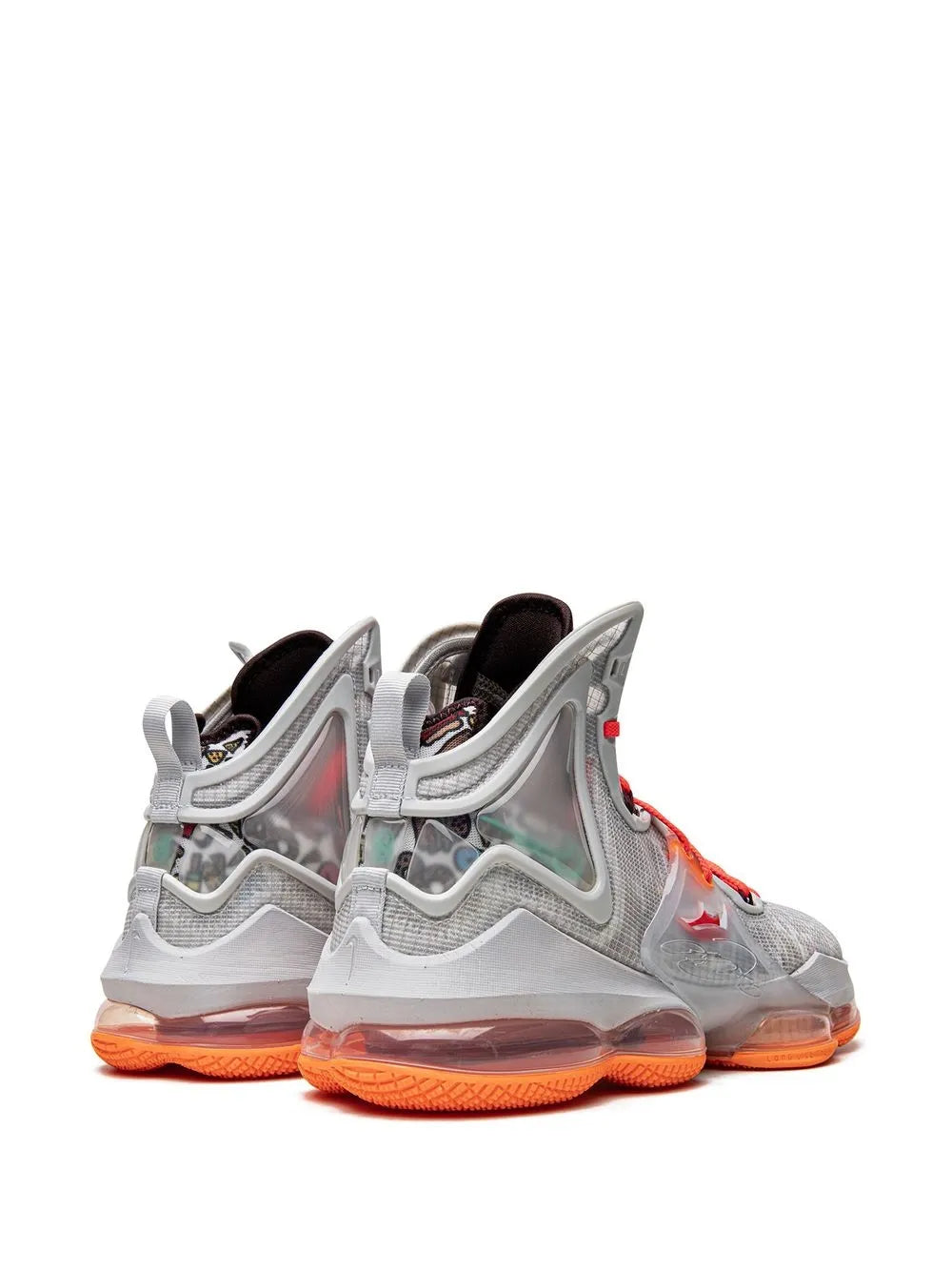 Nike Lebron 19