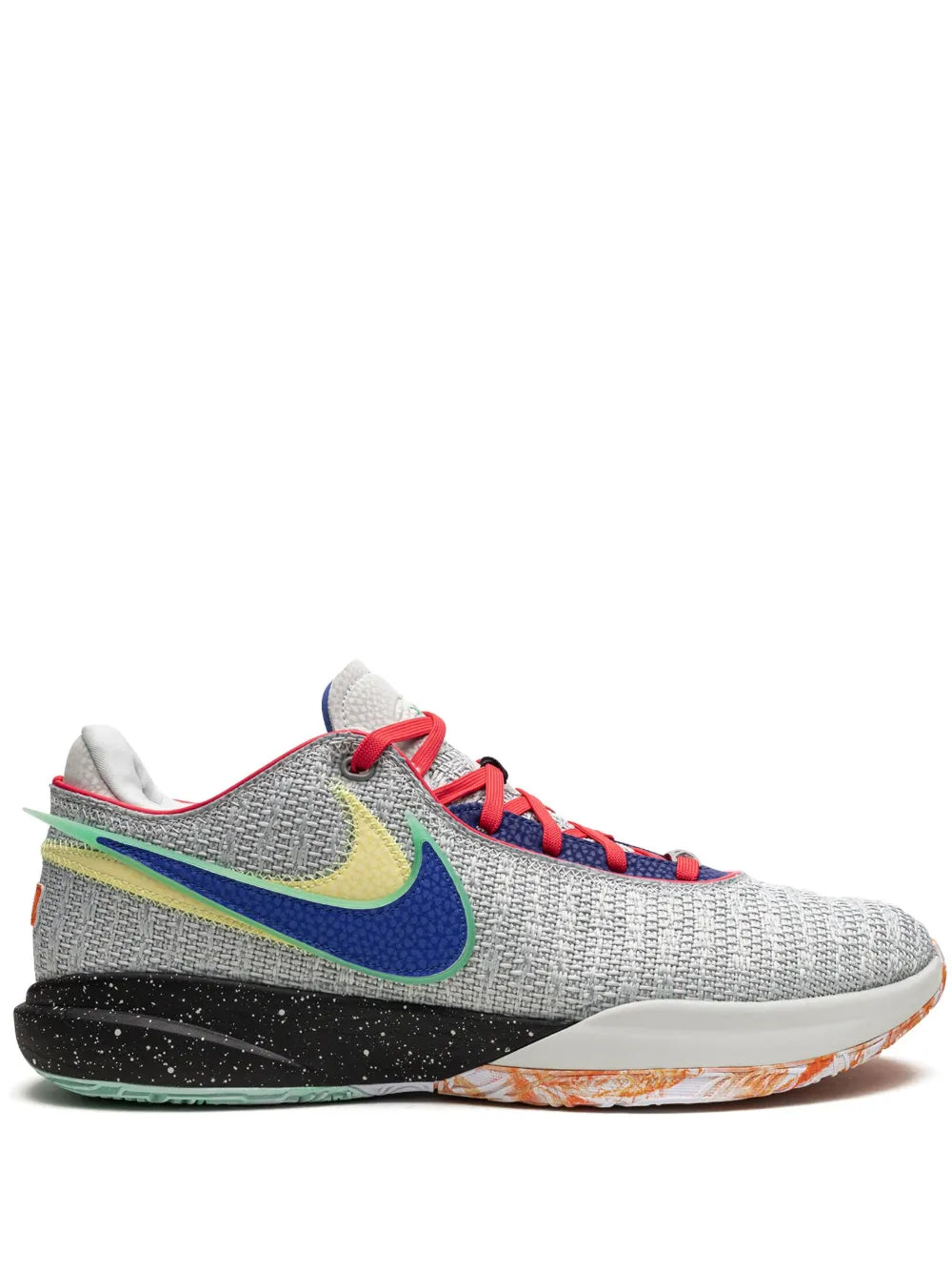 Nike Lebron 20