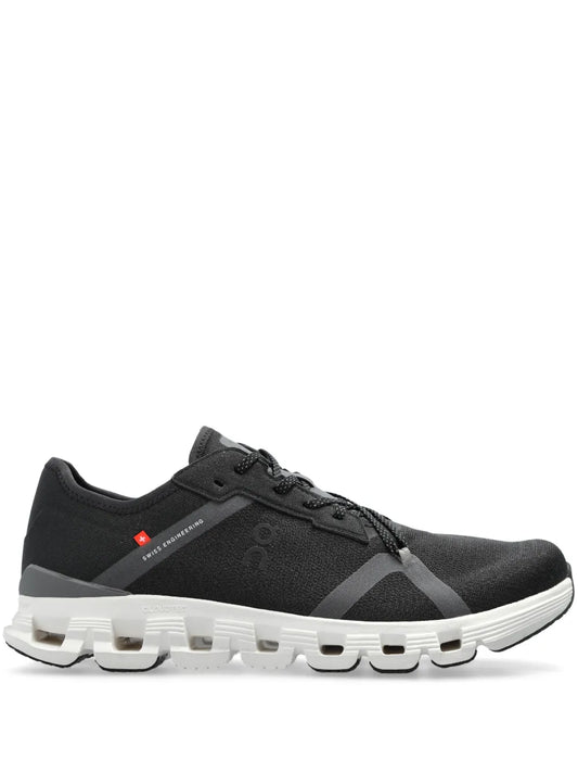 On Running Cloud X 4 Trainers