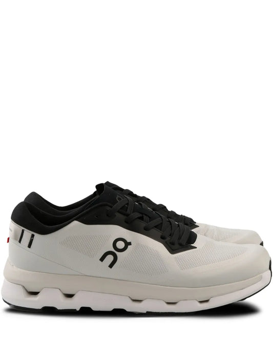 On Running Cloudzone Sneakers