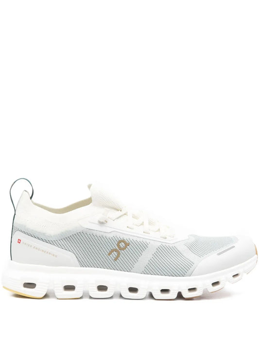 On Running Laced Sneakers