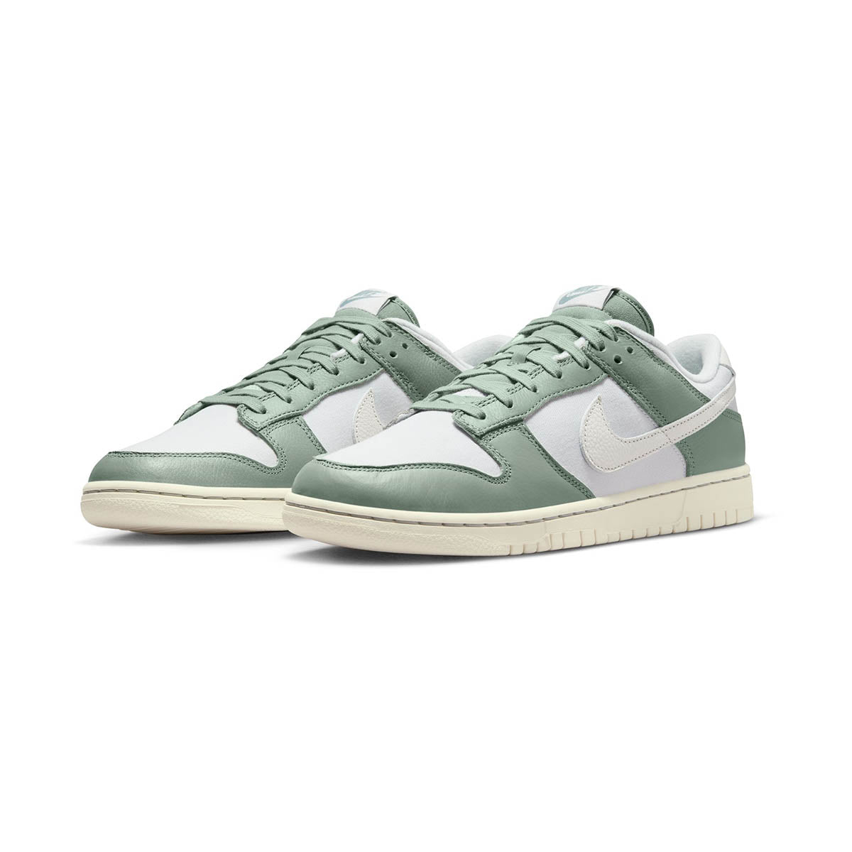 Nike Dunk Low Retro Premium Men's Shoes