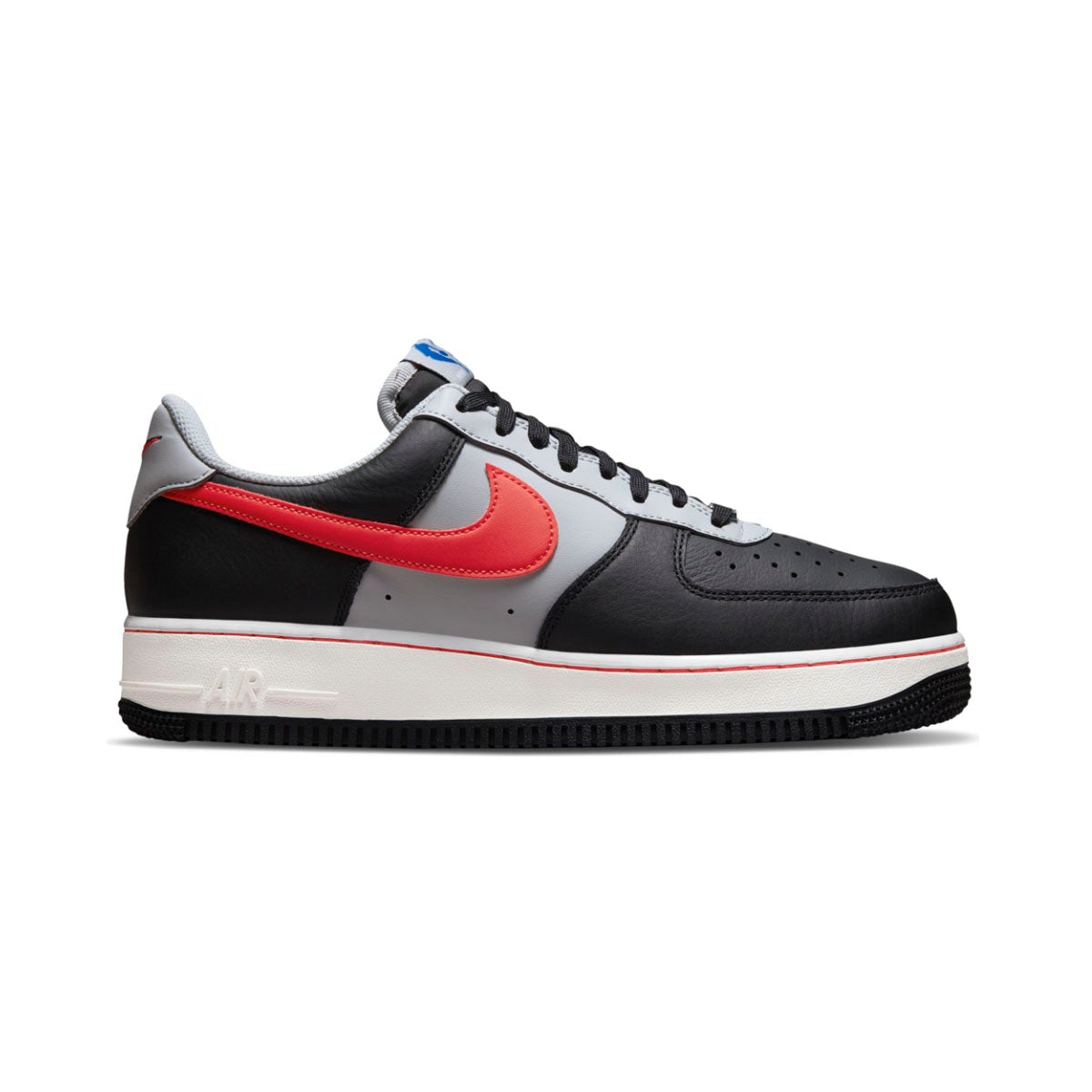 Nike Air Force 1 '07 LV8