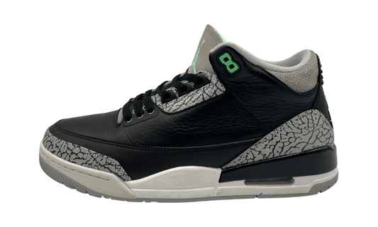 Premium Green Retro Low-Top Fashion Essential