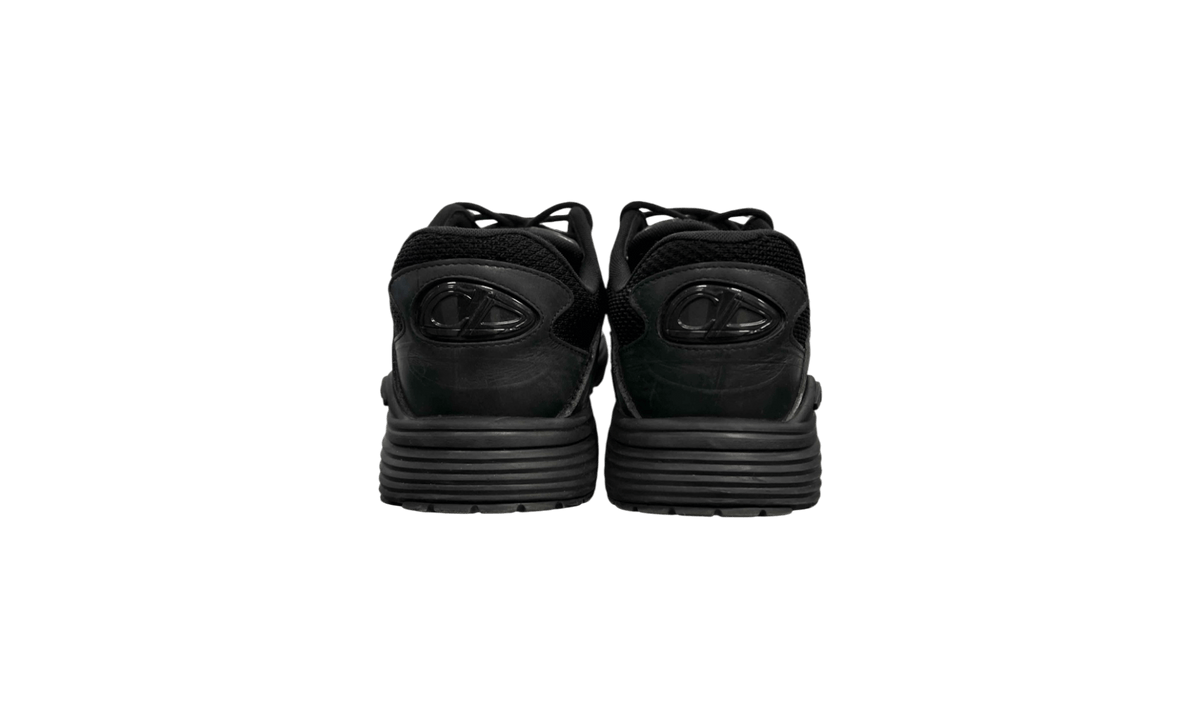 Premium Black Fashion Essential