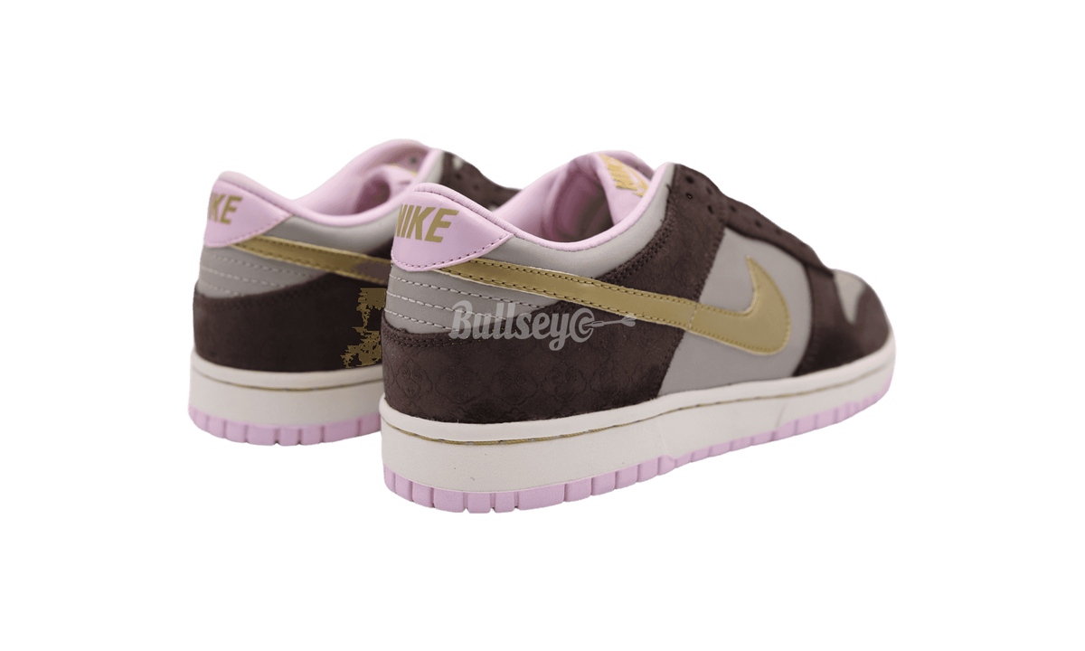 Premium Gold Low-Top Fashion Essential