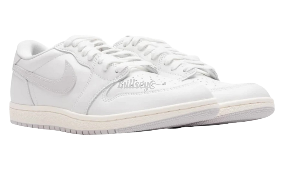 Premium Grey Retro Low-Top Fashion Essential
