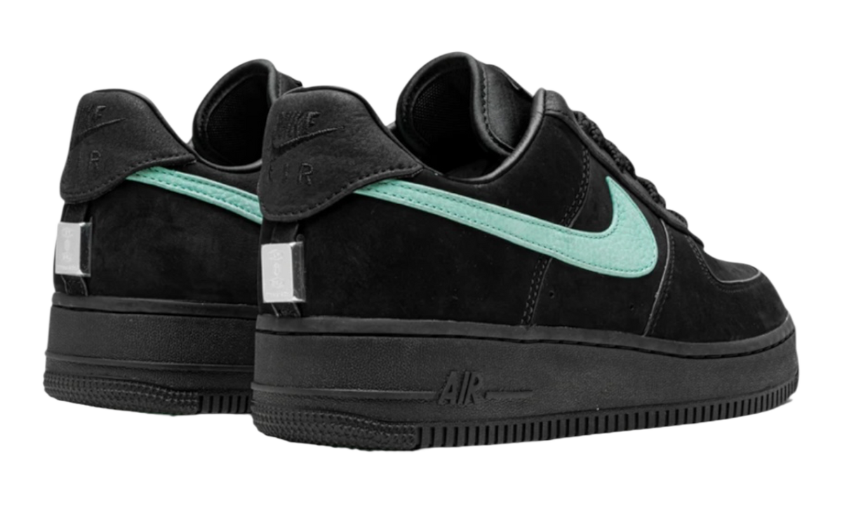 Premium Low-Top Fashion Essential