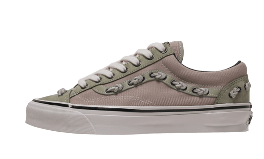 Premium Green Pink Fashion Essential