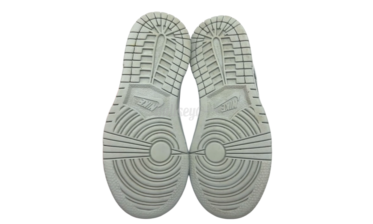 Premium White Blue Low-Top Fashion Essential