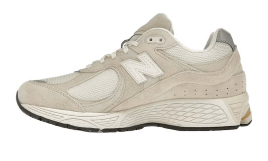 Premium White Fashion Essential