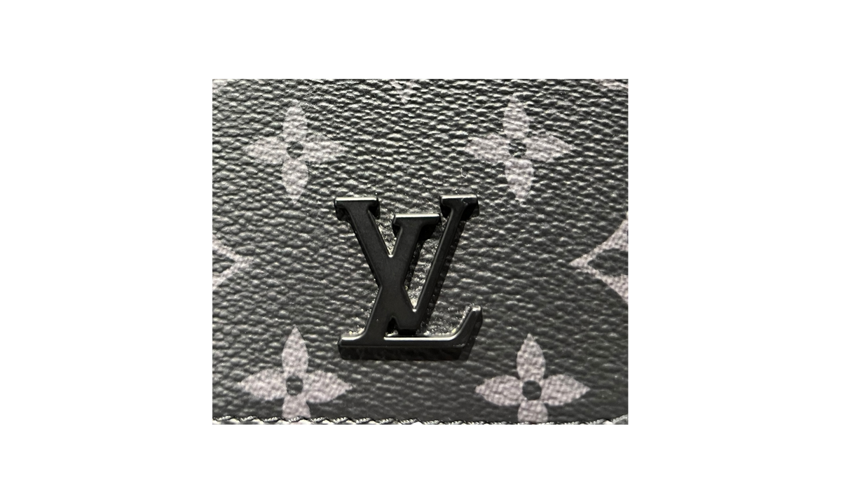 Premium Black Fashion Essential