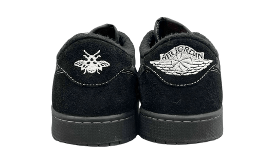 Premium Black Low-Top Fashion Essential