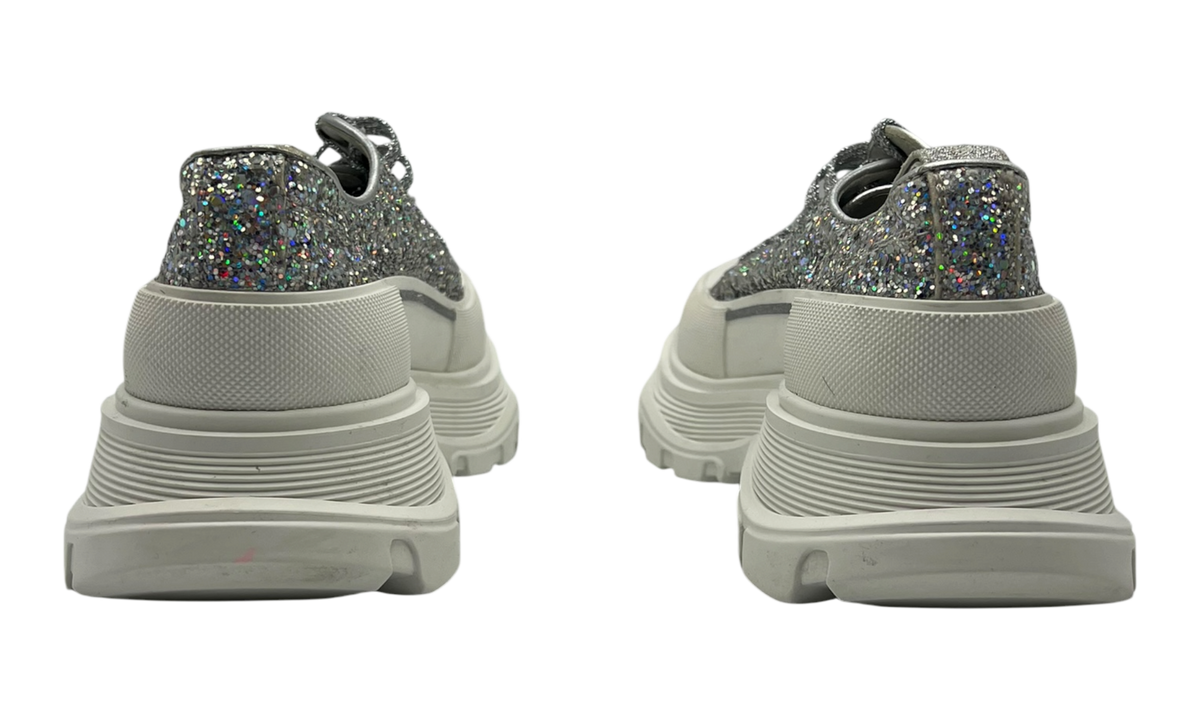 Premium Silver Fashion Essential