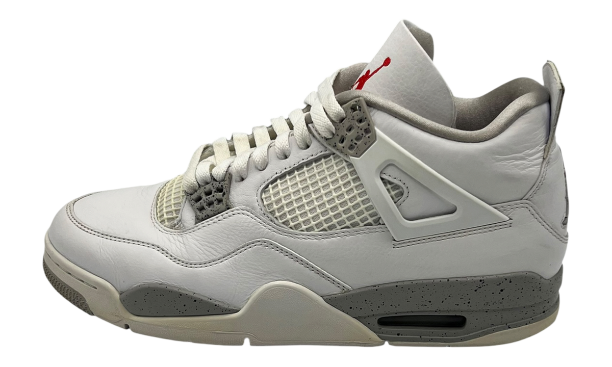 Premium White Retro Fashion Essential