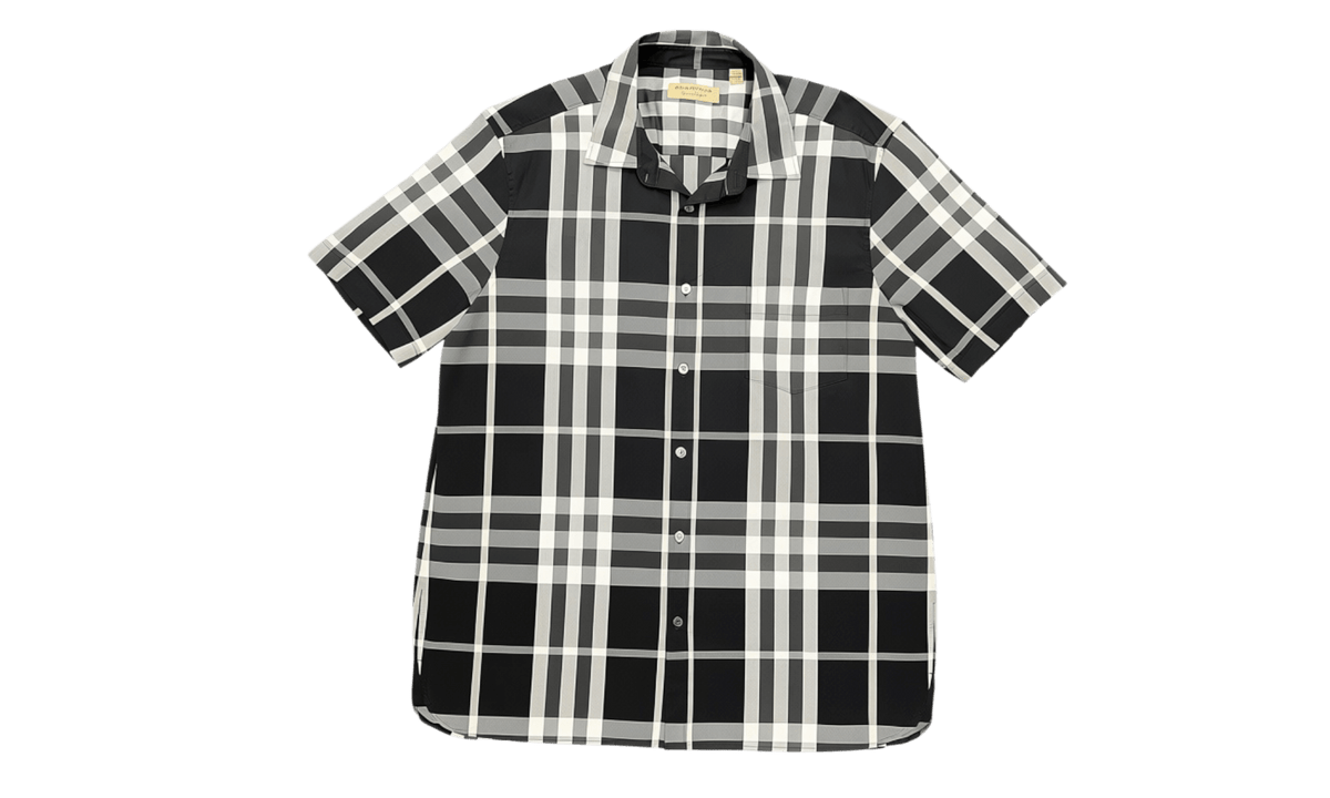 Premium Black Fashion Essential