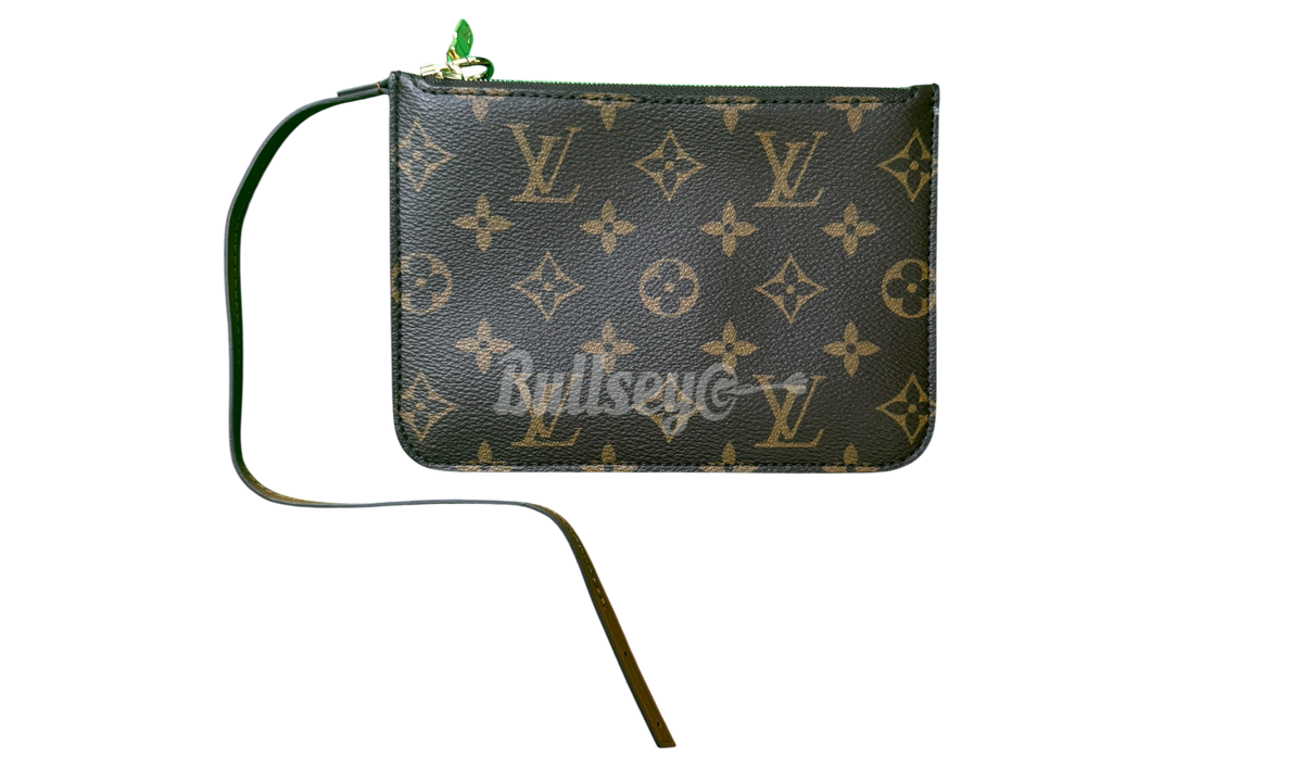 Premium Fashion Essential