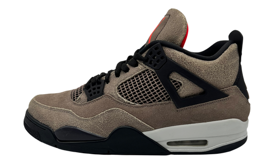 Premium Retro Fashion Essential