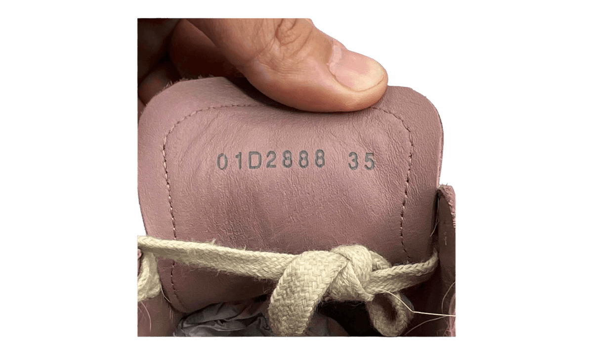 Premium Pink Low-Top Fashion Essential