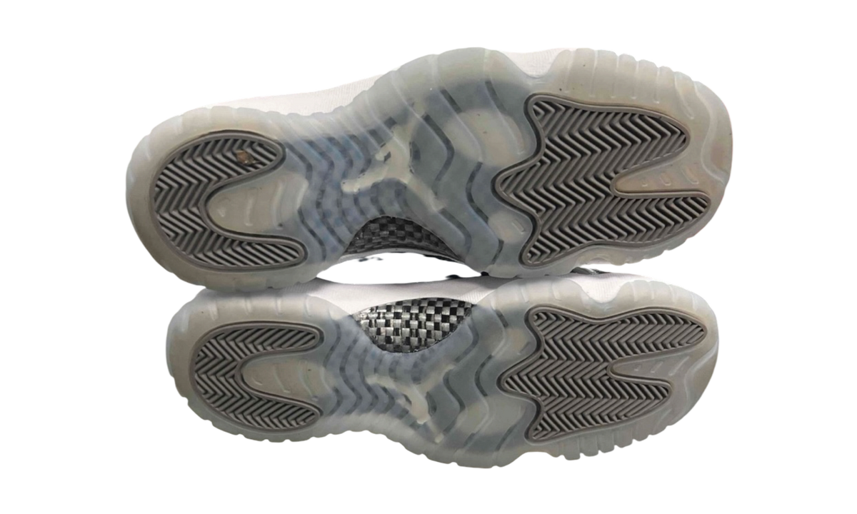 Premium Grey Retro Fashion Essential