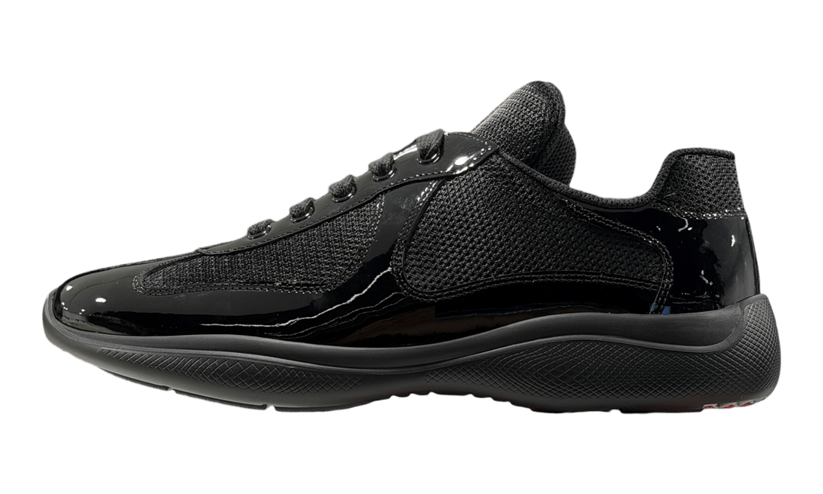 Premium Black Fashion Essential