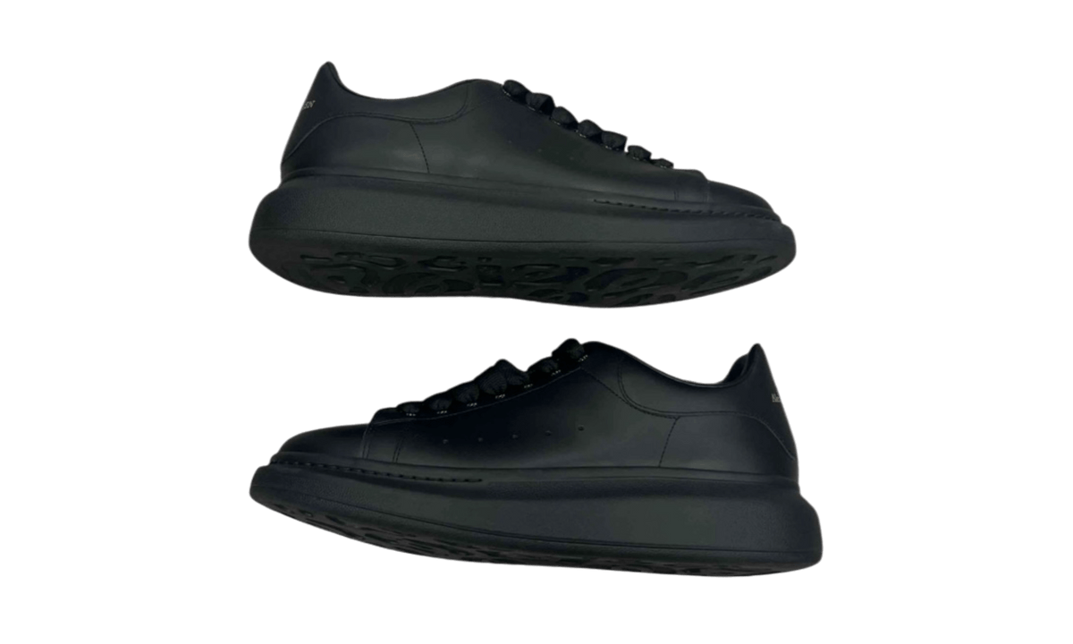 Premium Black Oversized Sneakers