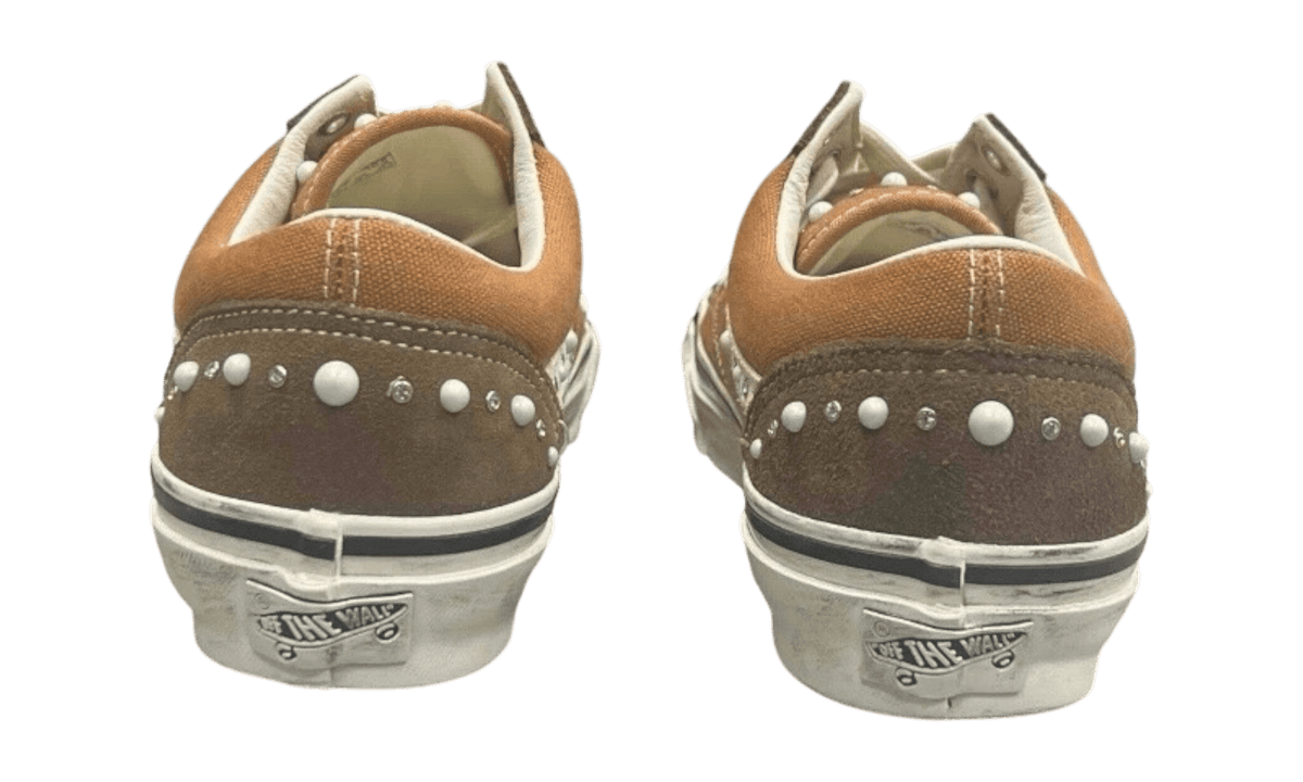 Premium Brown Fashion Essential