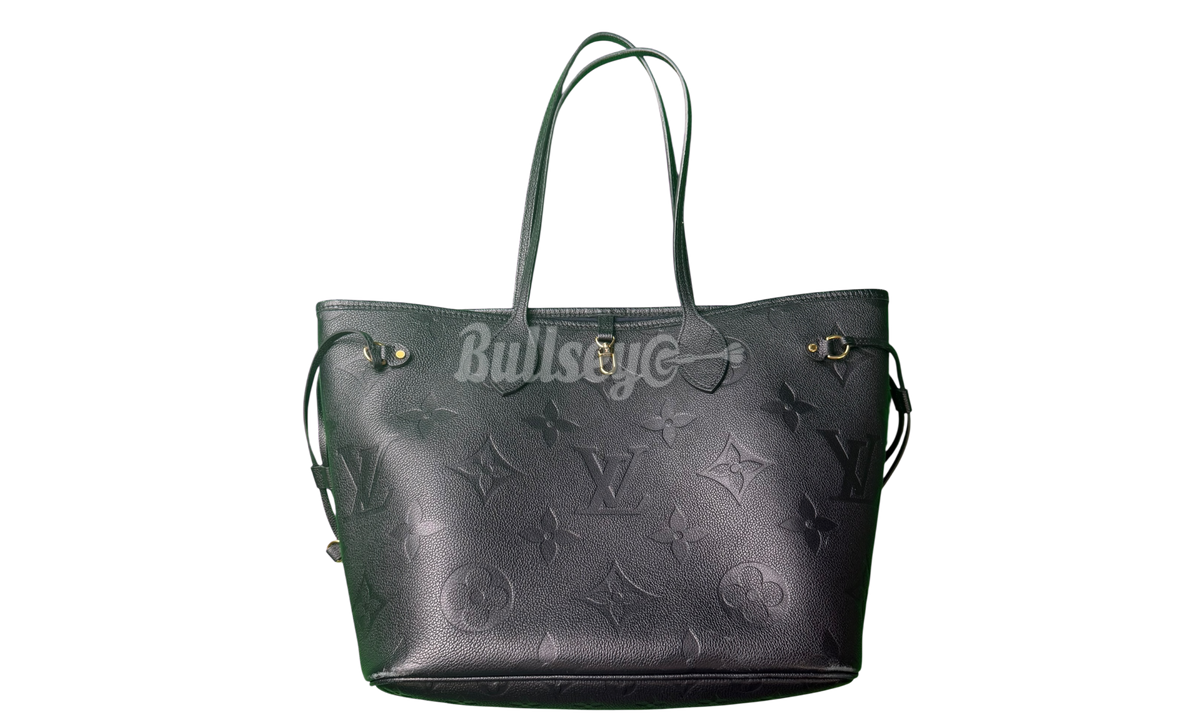 Premium Black Fashion Essential