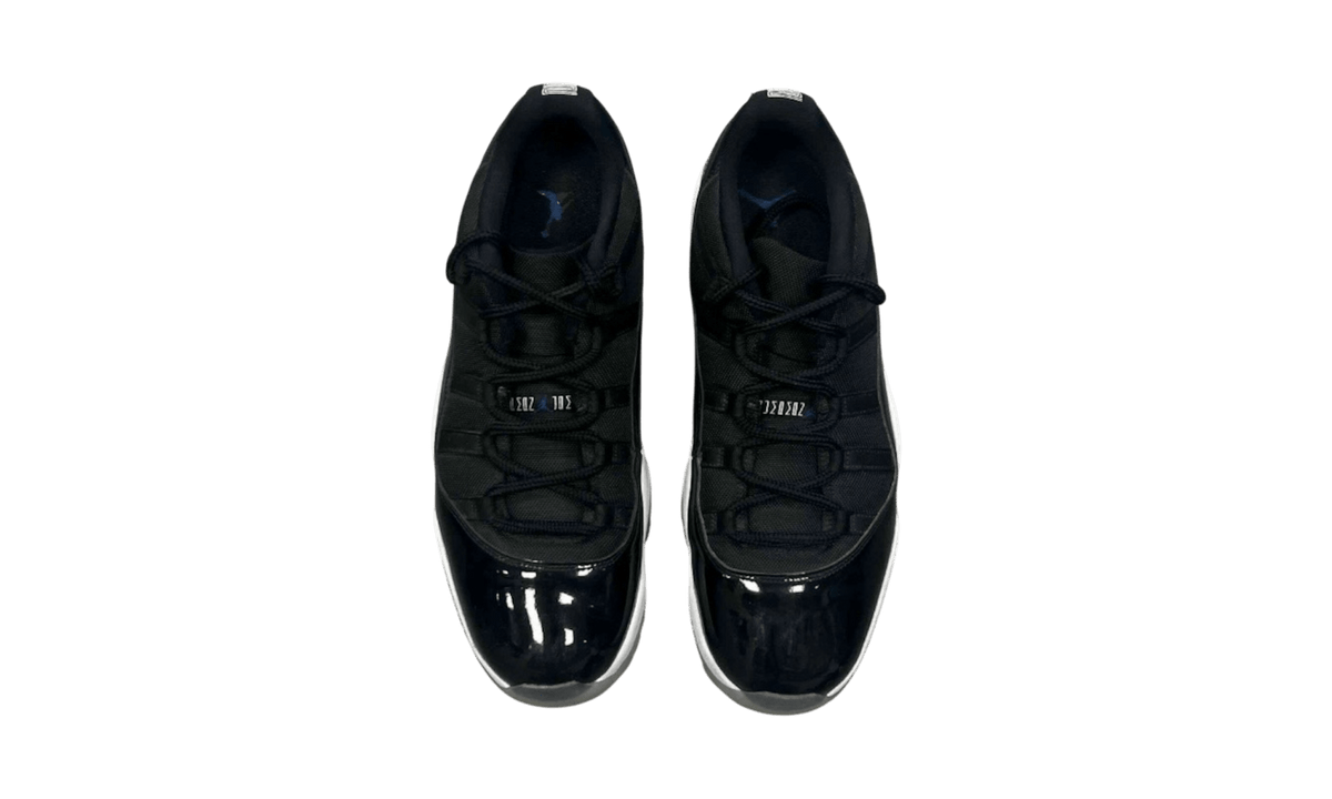 Premium Retro Low-Top Fashion Essential