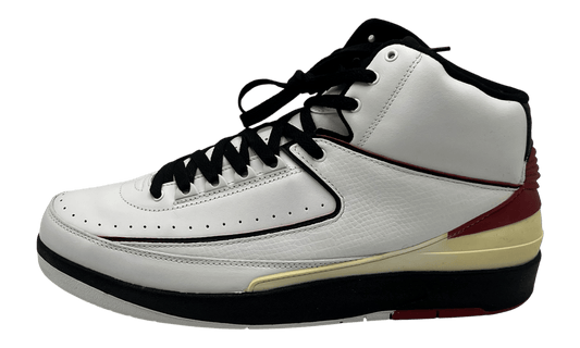 Premium White Red Retro Fashion Essential