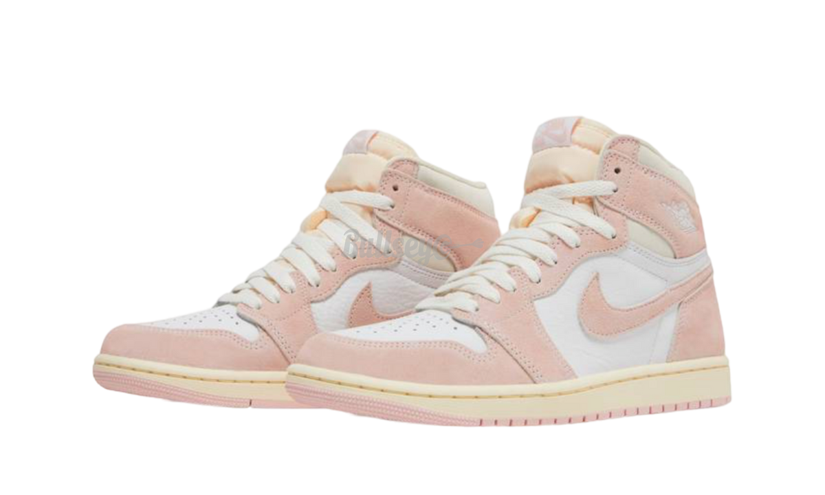 Premium Pink Retro Fashion Essential