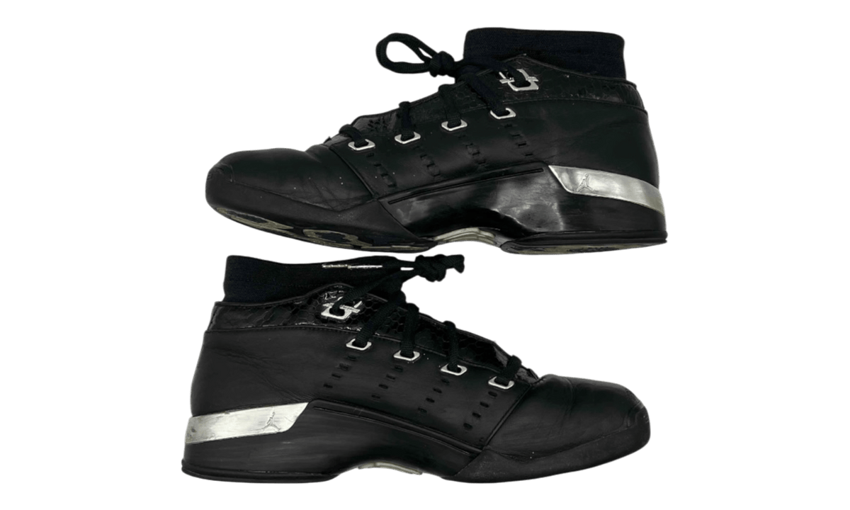 Premium Black Low-Top Fashion Essential