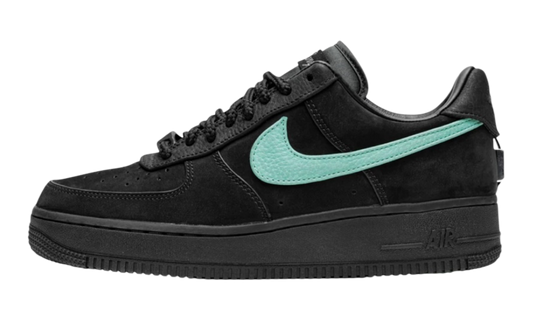 Premium Low-Top Fashion Essential