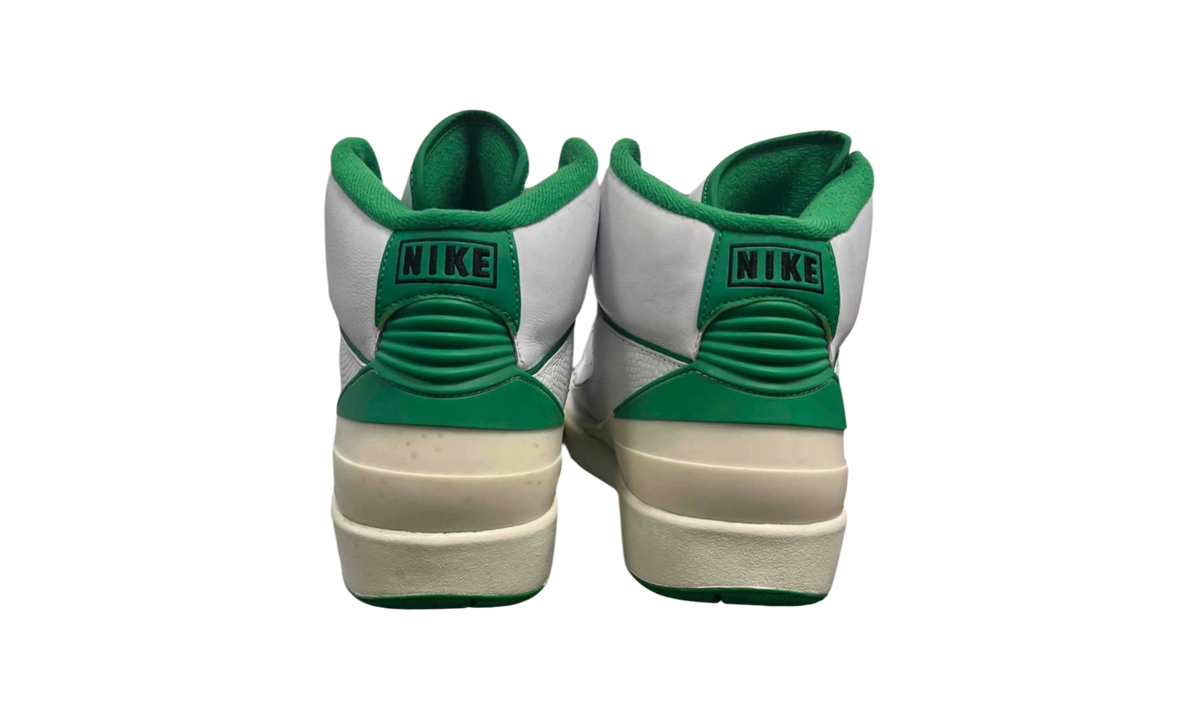 Premium Green Retro Fashion Essential