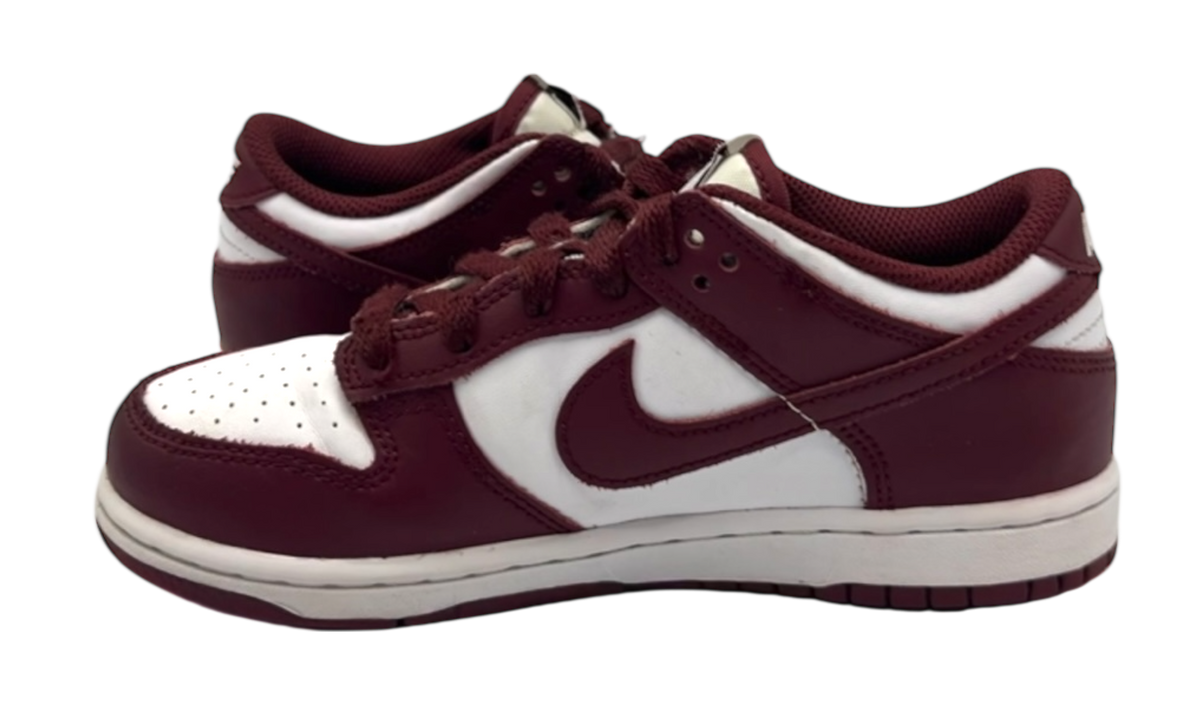 Premium White Red Low-Top Fashion Essential