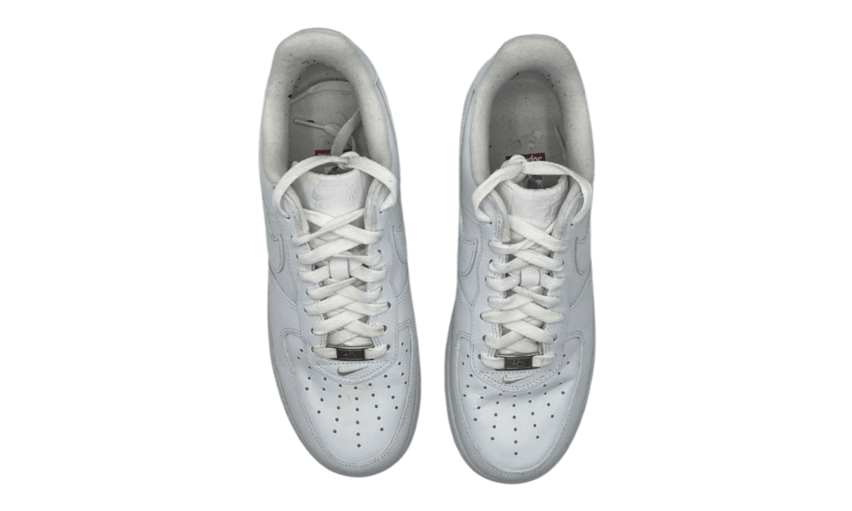 Premium White Fashion Essential