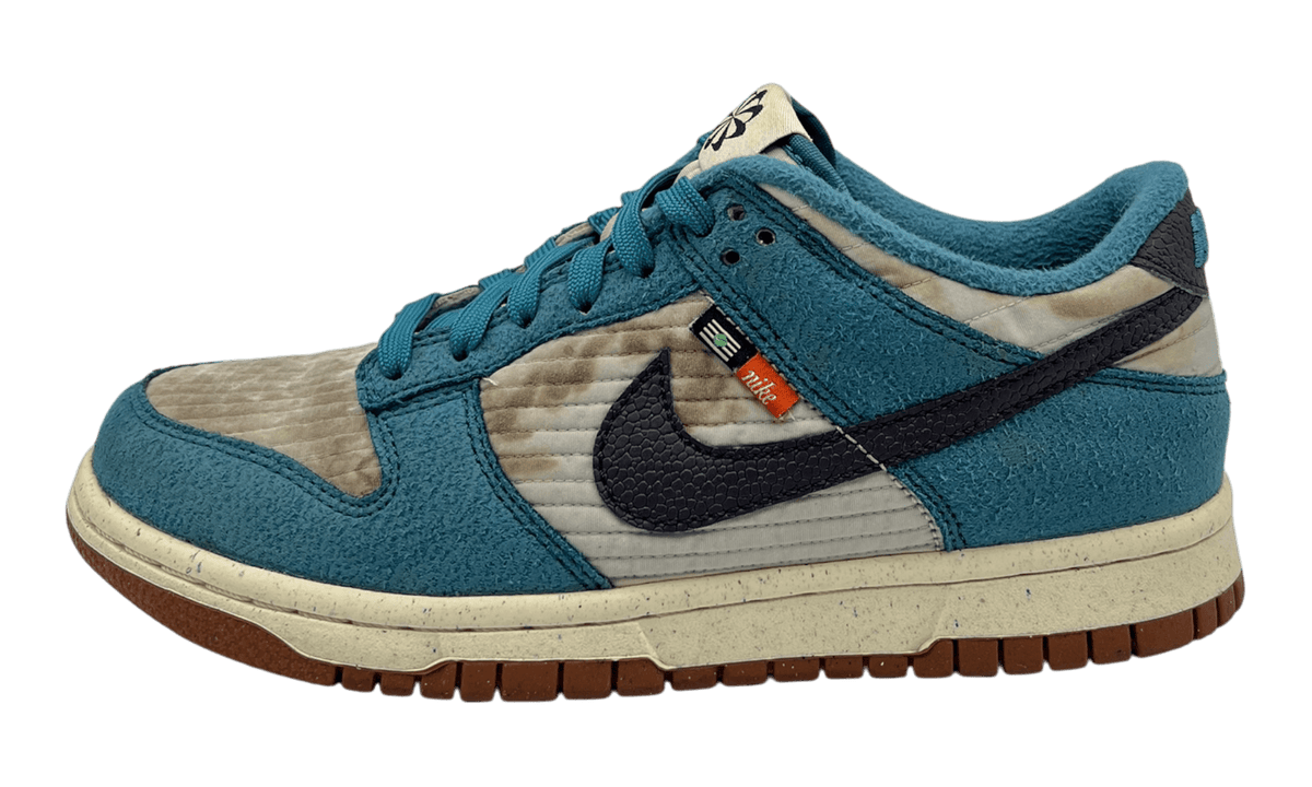Premium Blue Low-Top Fashion Essential