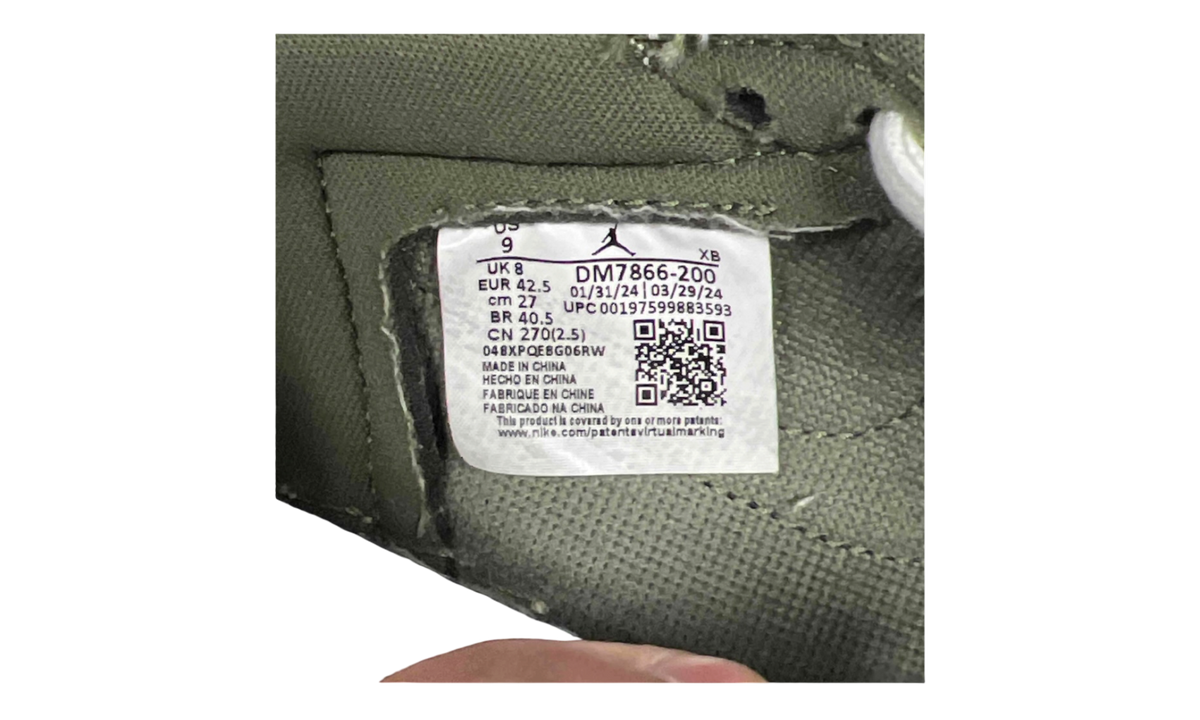 Premium Olive Retro Low-Top Fashion Essential